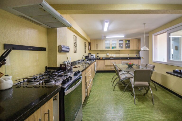 WhatsApp Image 2025-12-03 at 13.07.30 (2)