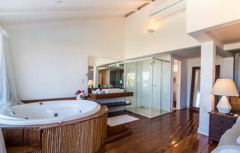 WhatsApp Image 2025-12-03 at 13.07.31 (2)